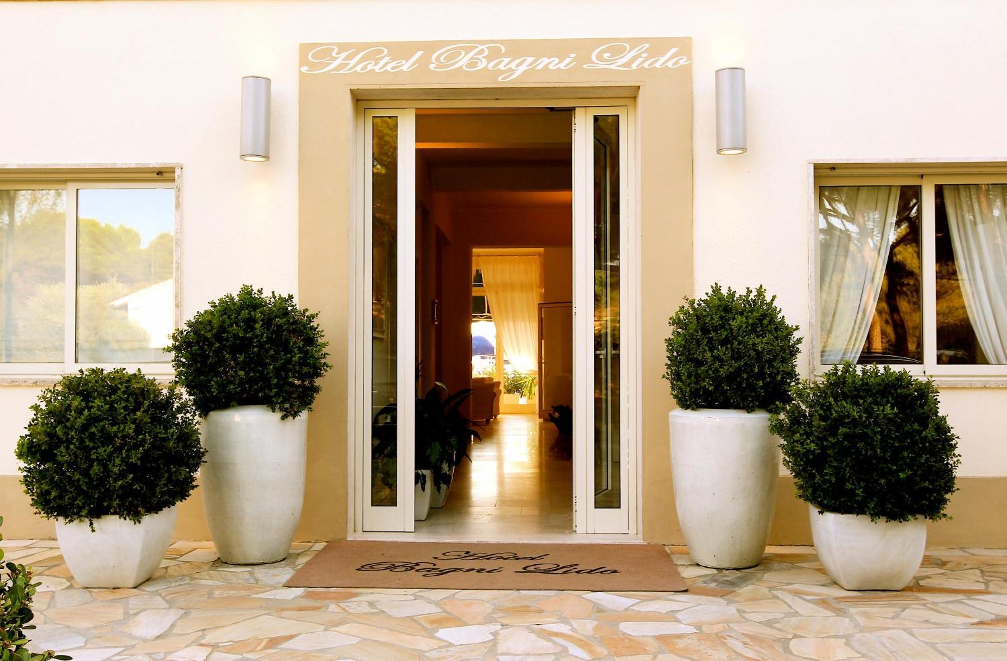 Hotel Bagni Lido Vada Bagian luar foto
