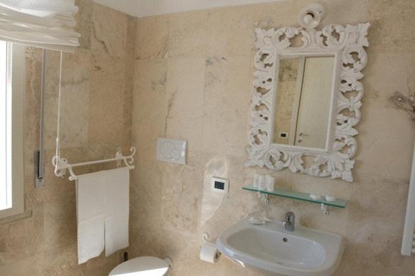 Hotel Bagni Lido Vada Ruang foto